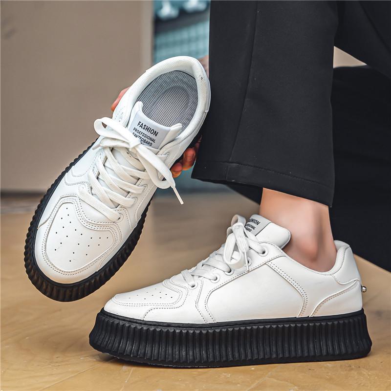 Shoes men's 2025 new spring Korean version of little white shoes platform muffin biscuit shoes men's sports and leisure board shoes