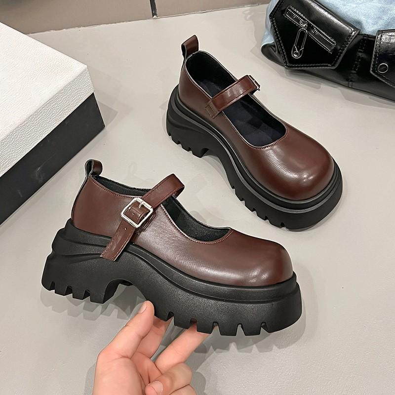 Scarpe Singole Eleganti in Vernice con Tacco Blocco Autunnali Nuove Punta Tonda Bocca Bassa a Cinturino Singolo Scarpe Mary Jane con Plateau