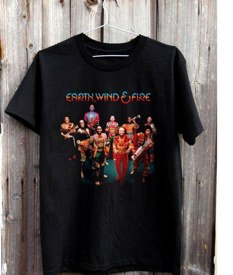 Унисекс Футболка Earth Wind Fire Размеры S-5XL 2XL