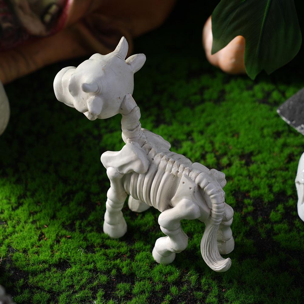 1 STÜCK Halloween Kuhskelett für Zuhause Festival Party Schädel Requisite Outdoor Garten Hof Skulptur Realistische Dekoration Harz Geschenke