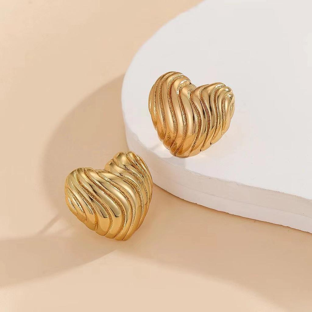 Gold-Tone Geometric Twist Earrings: Fashionable and Versatile Multi-Layer Braided Earrings for Women.
