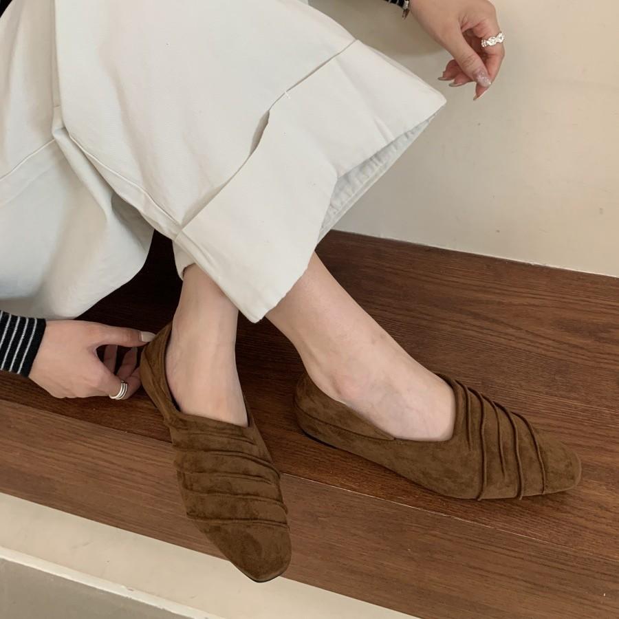French pleated deep mouth single shoes women's 2025 autumn one-pedal square head suede loafers temperament youth fashion women's shoes