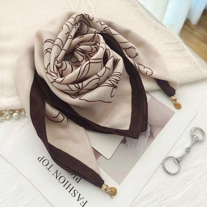 

Luxury Silk-Cotton Scarf with Magnetic Buckle: Double-Sided, Versatile Neck Warmer