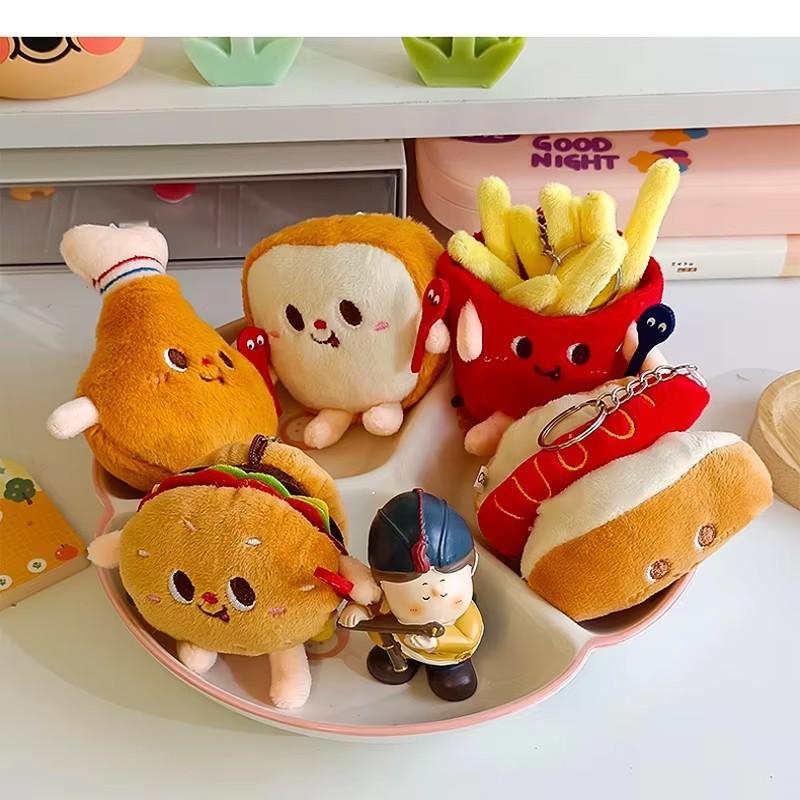 

5pcs/Set Creative French Fries Burger Hanging Bag Couple Plush Hanging Decoration Girl Heart Car Keychain Little Doll червоний