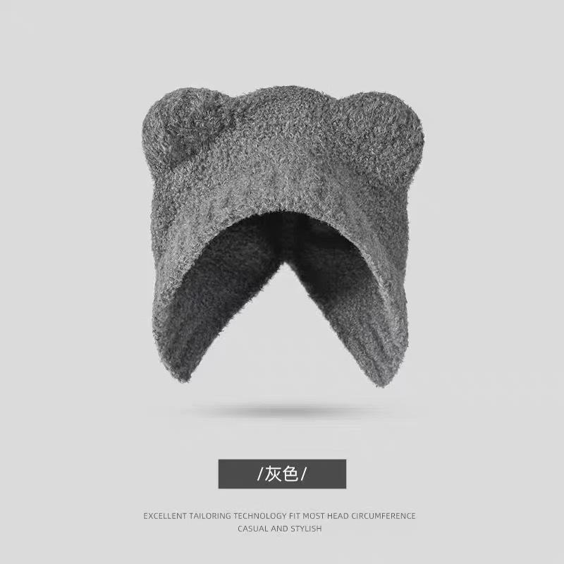 Autumn and winter cute bear female plush headgear warm face small knitted wool hat big head circumference ear protection hat