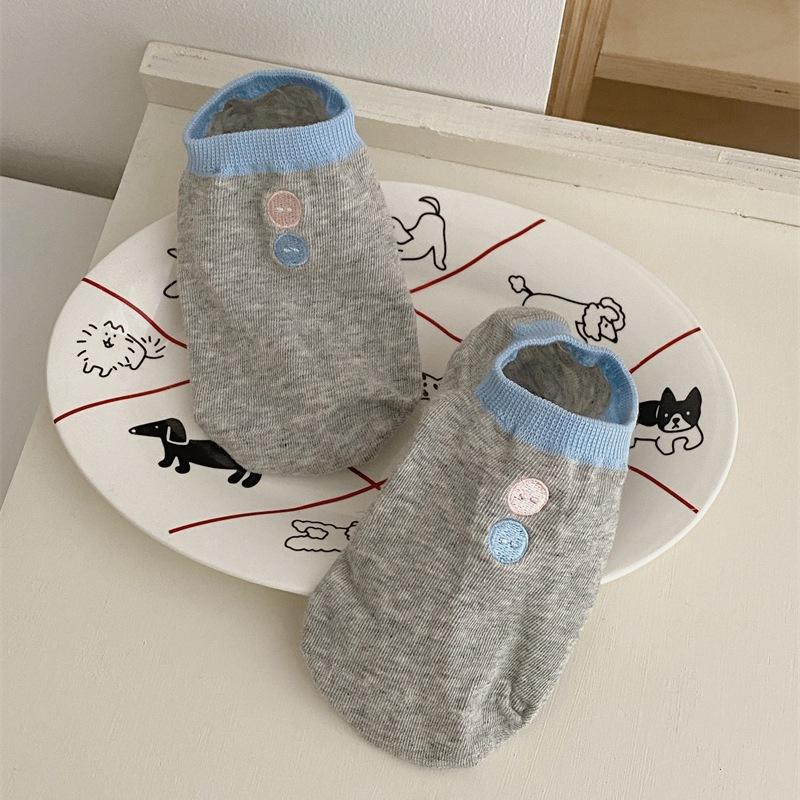 

Женские весенне-летние сетчатые дышащие однотонные универсальные носки с пуговичной вышивкой и силиконовой нескользящей пяткой 1 pair серый