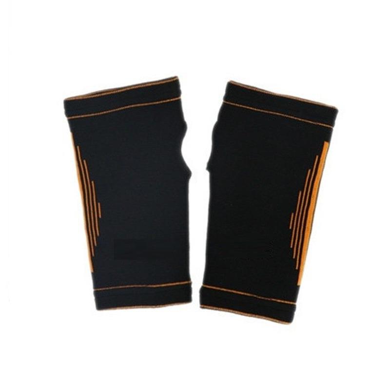 пара манжетов