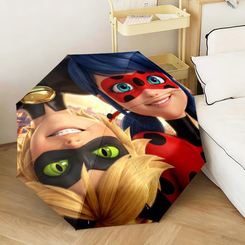 Wunderbare Ladybug Thema Automatischer Regenschirm Geeignet für Reisen Tragbarer Regenschirm Outdoor Sonnenschirm Geschenk Tägliche Notwendigkeiten