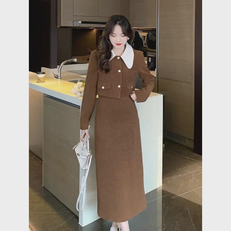 Women's French Retro Corduroy Two-Piece: Doll Collar Short Coat & Slim Long Skirt In Autumn Contrast Colors