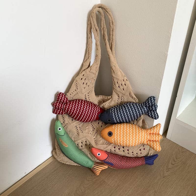 

Нишевая креативная вязаная сумка женская летняя новая универсальная сумка через плечо мультяшная сумка-тоут для поездок на работу хаки