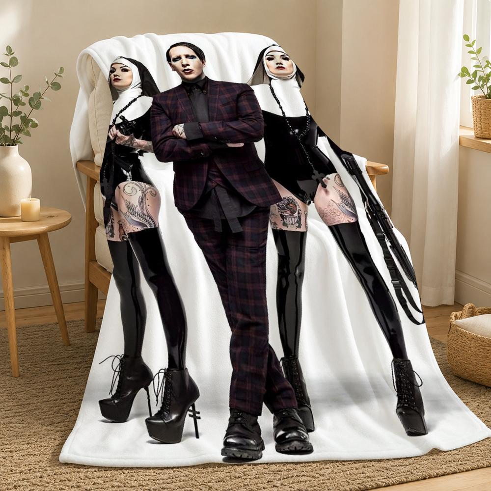 Marilyn Manson Singer Throw 240g flannel blanket, suitable for sofas, beds, offices, exquisite gift blankets 75X95CM