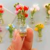 8 Stück Magnet Kühlschrankaufkleber Set Mini Vase 3D Design Kühlschrankaufkleber mit künstlichen Blumen Leuchten im Dunkeln Küchenbüro Dekoration