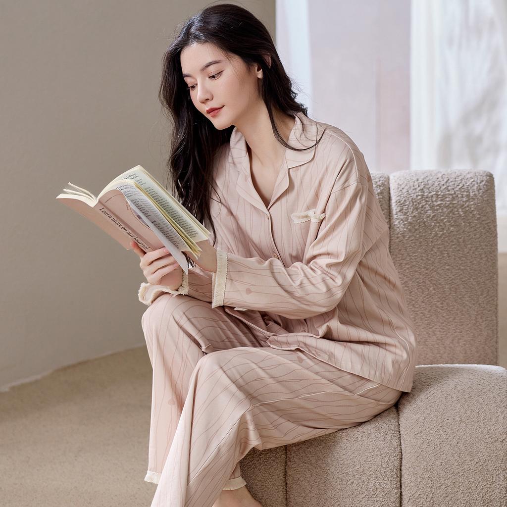 1011 great-looking pajamas women's spring and autumn cotton long-sleeved pullover V-neck cotton autumn and winter loungewear set