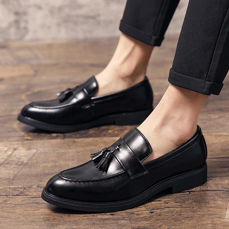 Tassel Loafer Shoes Men Slip on Driving Moccasins Mens Comfortable Leather Shoe for Men Pointed Toe Man Casual Shoes Zapatos