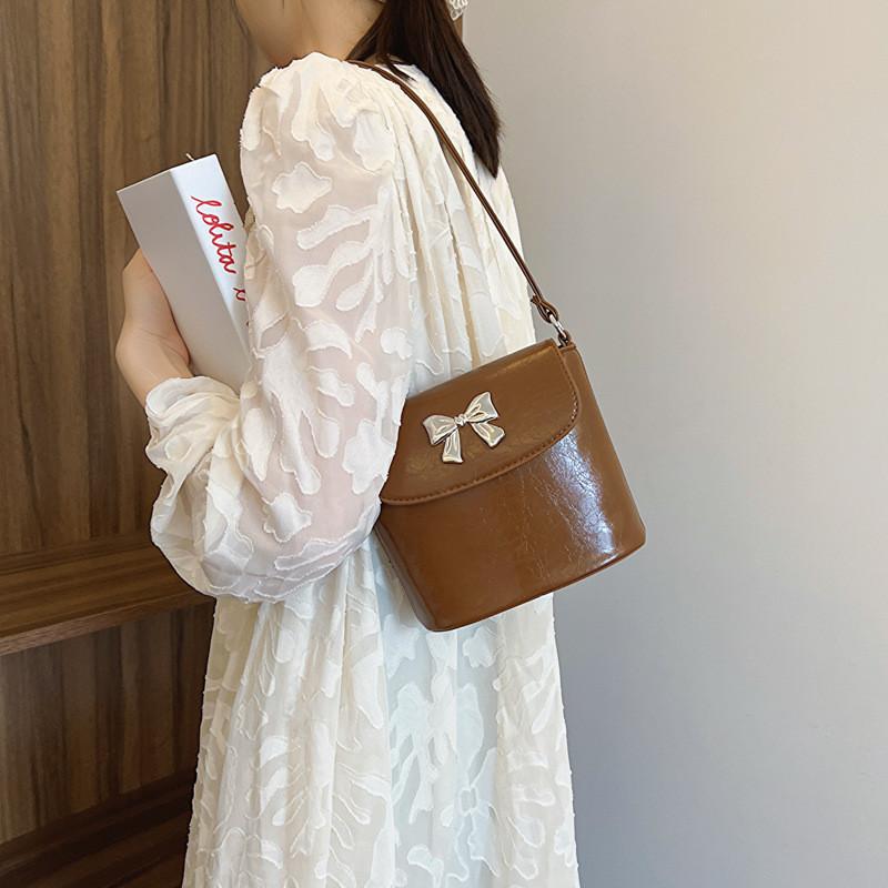 Stylish Small Square Bag 2024 New Summer Fresh Shoulder Bag For Women Chic Black