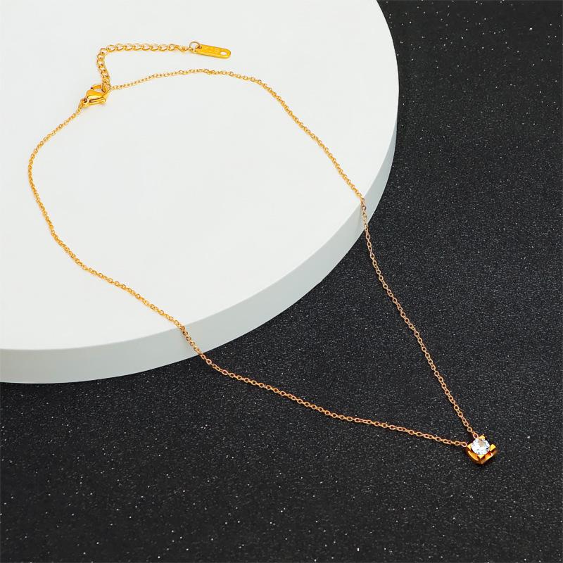 18k Rose Gold Minimalist Zircon Diamond Necklace for Women
