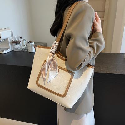 2025 Autumn and Winter New Fashion Trend Large-capacity Women's Bag Simple Commuter Contrasting Color Tote Bag
