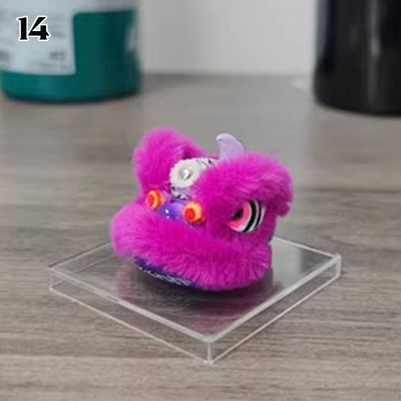 Chinese Lion Dance Ornaments Chinese Style Lion Dance Feng Shui Lucky Keychain Living Room Car Office Desktop Decor Crafts