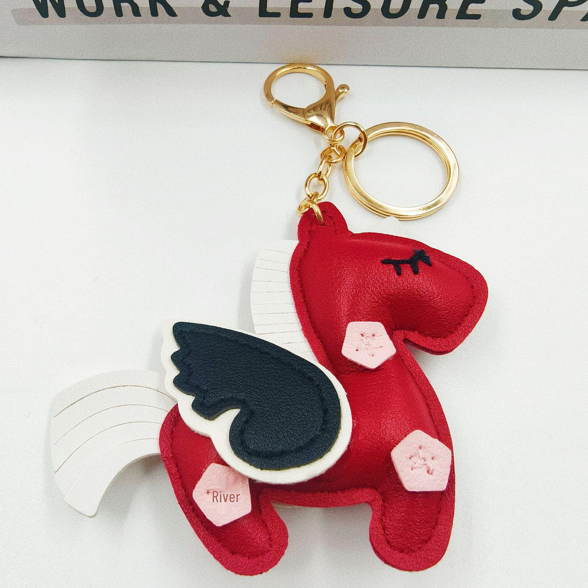 Cute PU Leather Unicorn Keychain and Bag Pendant красный