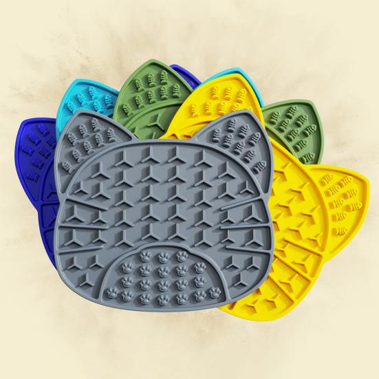 Silicone Dog Lick Mat with Suction Cup, Peanut Butter Licking Mat for Dogs Cats, Anti-Slip Pet Slow Feeder Bowl Lick Pad