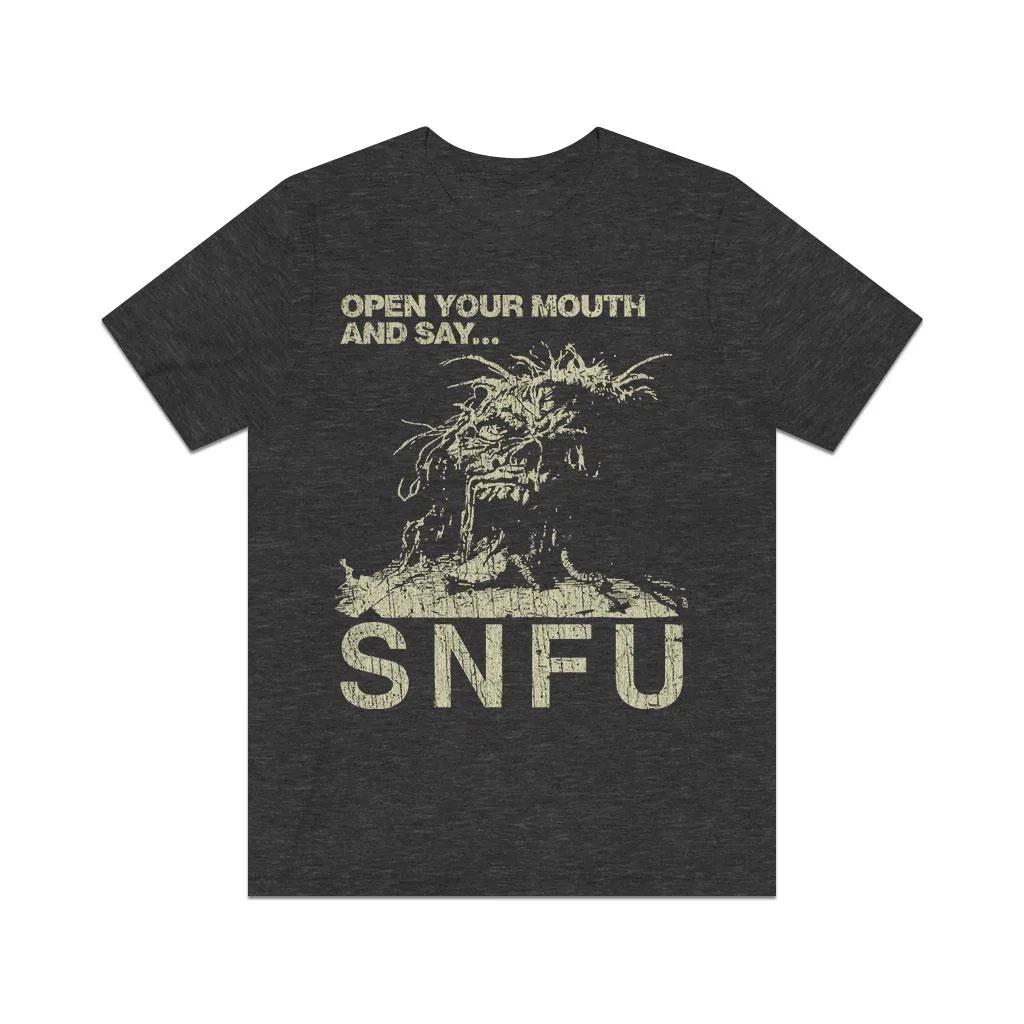 

Open Up Your Mouth and Say... 1981 Vintage Men s T shirt M