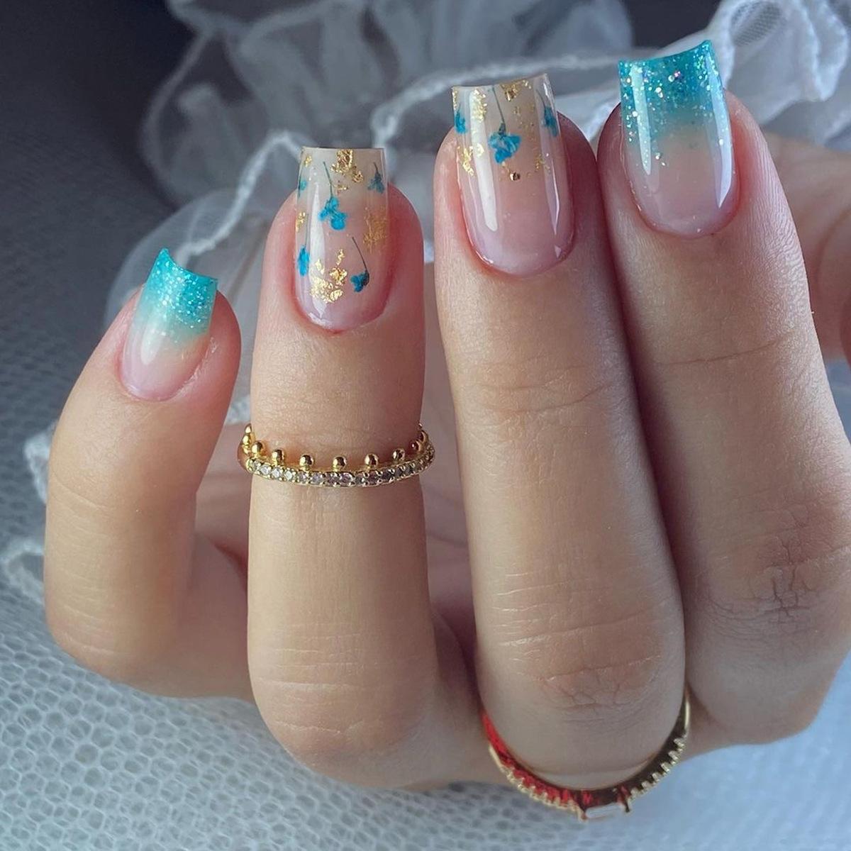 Special for fake nails Detachable Wearable nail Gold sequined nail art nail sticker Finished nails