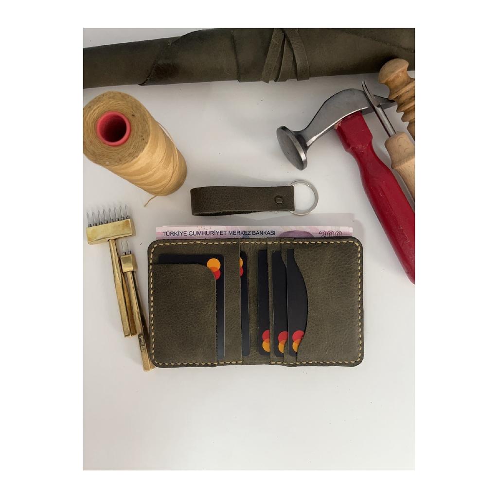 Echtleder-Geldbörse mit Karten- und Bargeldfach – personalisierter Namensdruck (SchlüsselanhängerGeschenk)