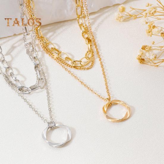 3Pcs Layered Stackable Choker Necklace Exquisite Circle Pendant Clavicular Chain Jewelry for Women Teen Girls Hypoallergenic Versatile Sweet Necklace