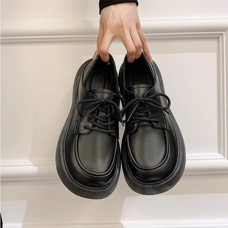 

Retro British style small leather shoes women s summer 2025 new round head explosion versatile black platform loafer single shoes 40