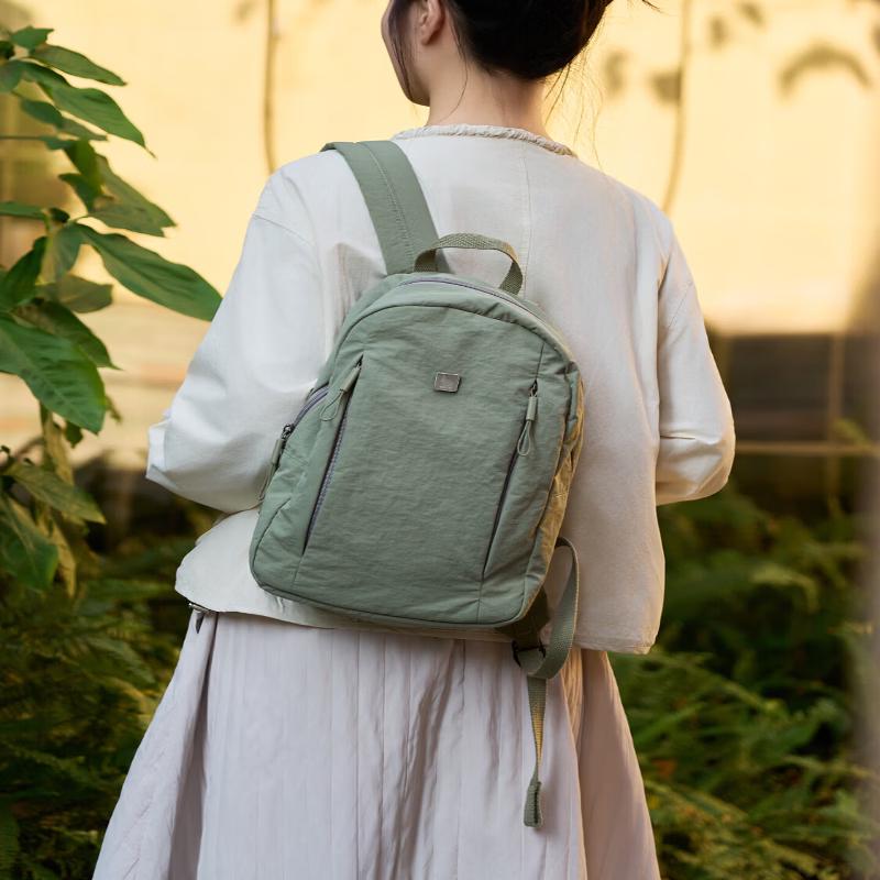 OIWAS Cloud Series Travel Backpack