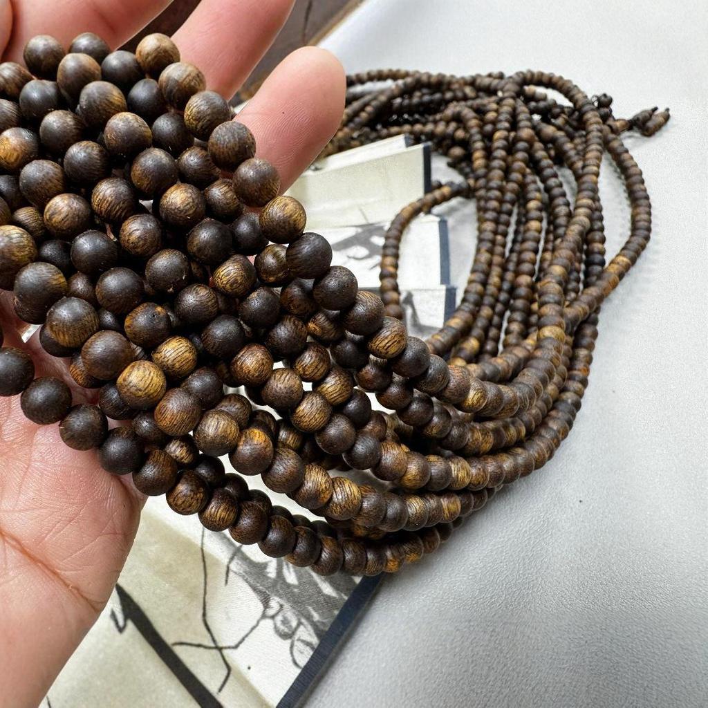 Kynam Qi Nan Agarwood Bracelet for Men & Women, 0.8*108 Beads, Each 25-26g, Medium-High Quality.