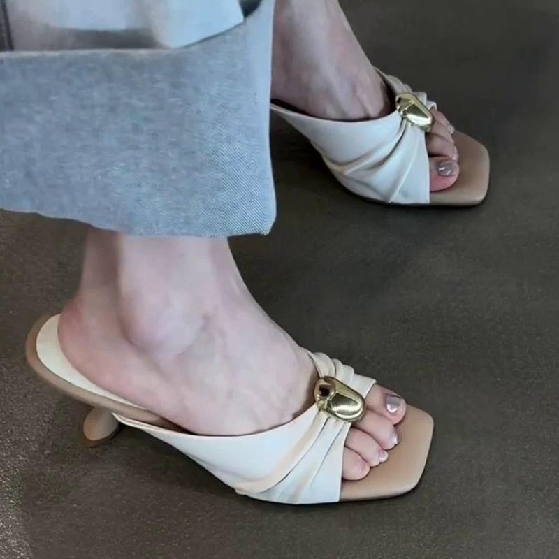 New French Retro Temperament High Heels Women's Pleated Metal Buckle Non-Slip Slip Slippers