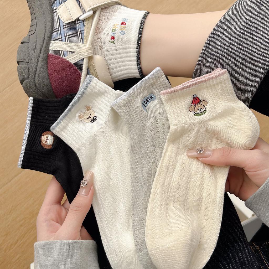 Cute White Socks - Summer Lightweight Cotton Low-top Sports Mesh Breathable and Sweat-absorbent Cartoon Design
