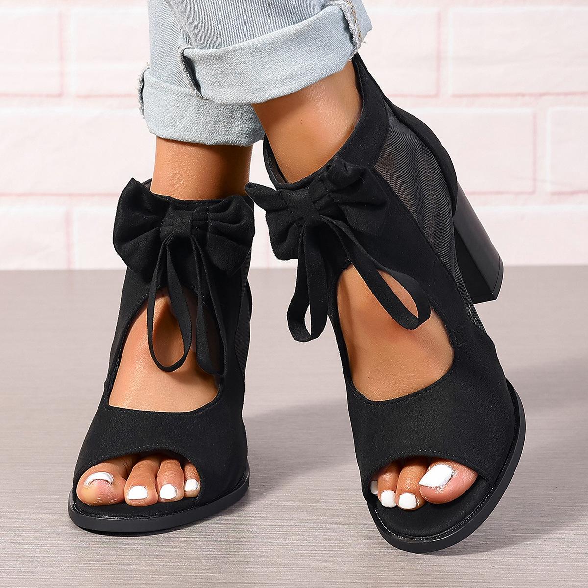 

New European and American size 43 large size thick heel high heels women s foreign trade women s sandals bow women s shoes 35 чёрный