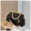 Luxury Designer Women White Shoulder Bags Gold Silver Crossbody Bags Pearl Evening Clutch Chain Shell Clip Party Handbags