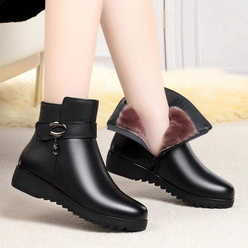 Mom shoes cotton shoes non-slip soft-soled cotton boots autumn and winter piled thickened boots women's short boots middle-aged middle-aged and elderl