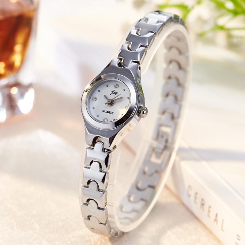 

Korean Style Ladies Thin Strap Bracelet Watch - Elegant Steel Band, Small Dial for Students