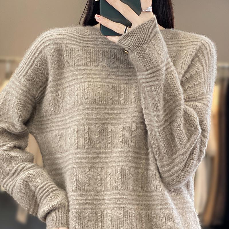 Women's Winter Wool Cashmere Sweater: Loose, Round Neck Pullover in Solid Colors