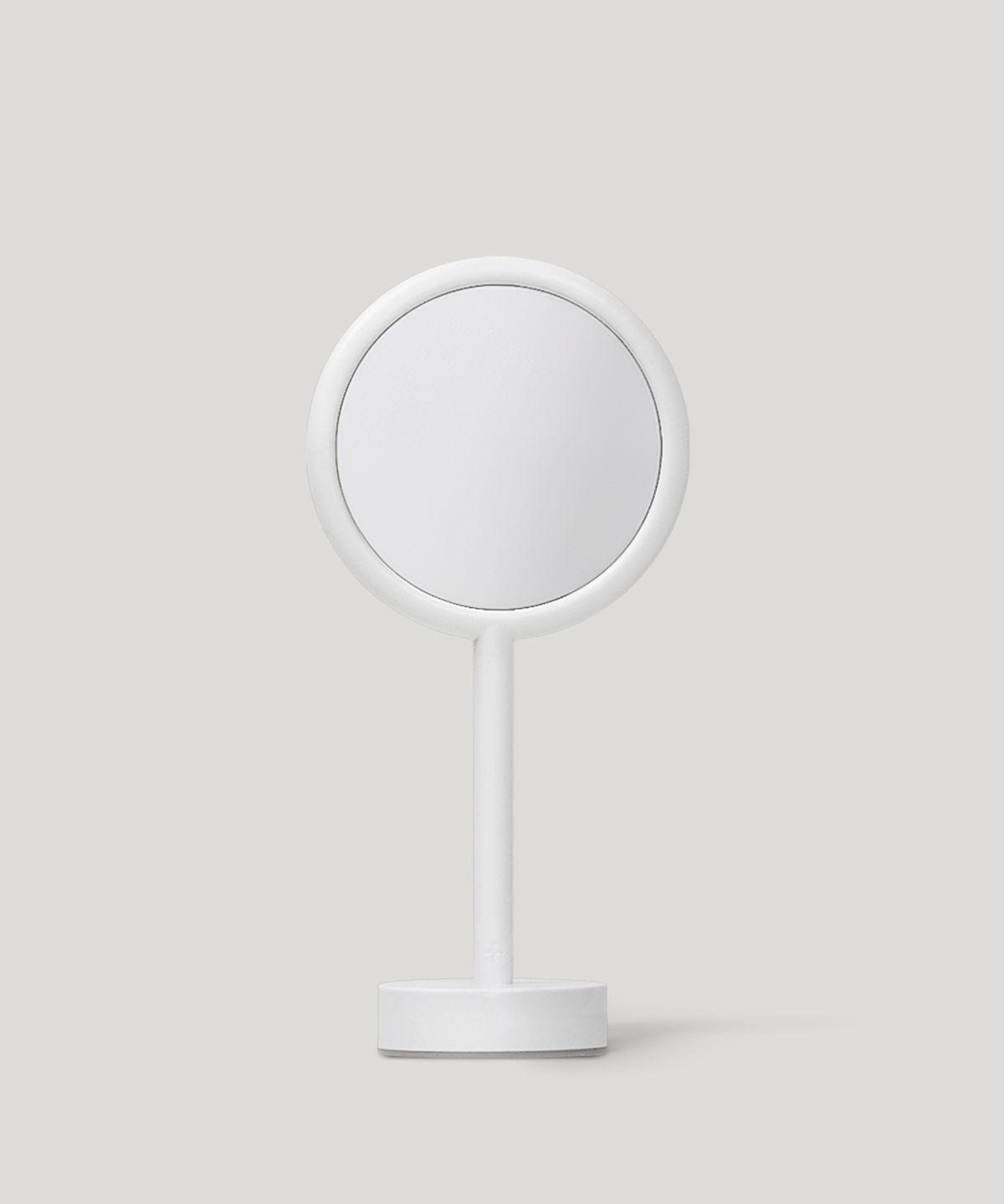 Dr. Tangle hand mirror