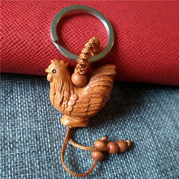 The Twelve Zodiac Keychains, Skillfully Carved from Mahogany, Are Exquisite Three-dimensional Gifts and Popular Sellers At Night Markets.