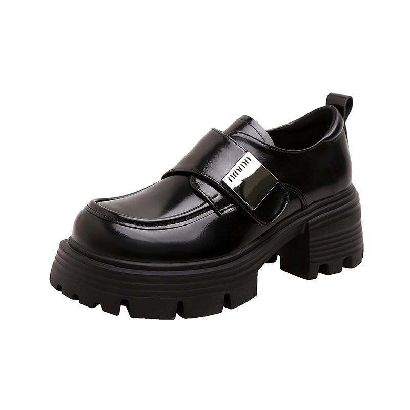 

Женские кожаные лоферы на платформе, новые, на липучке, на толстом каблуке, с круглым носком, в модном стиле, маленькие кожаные туфли 33 чёрный