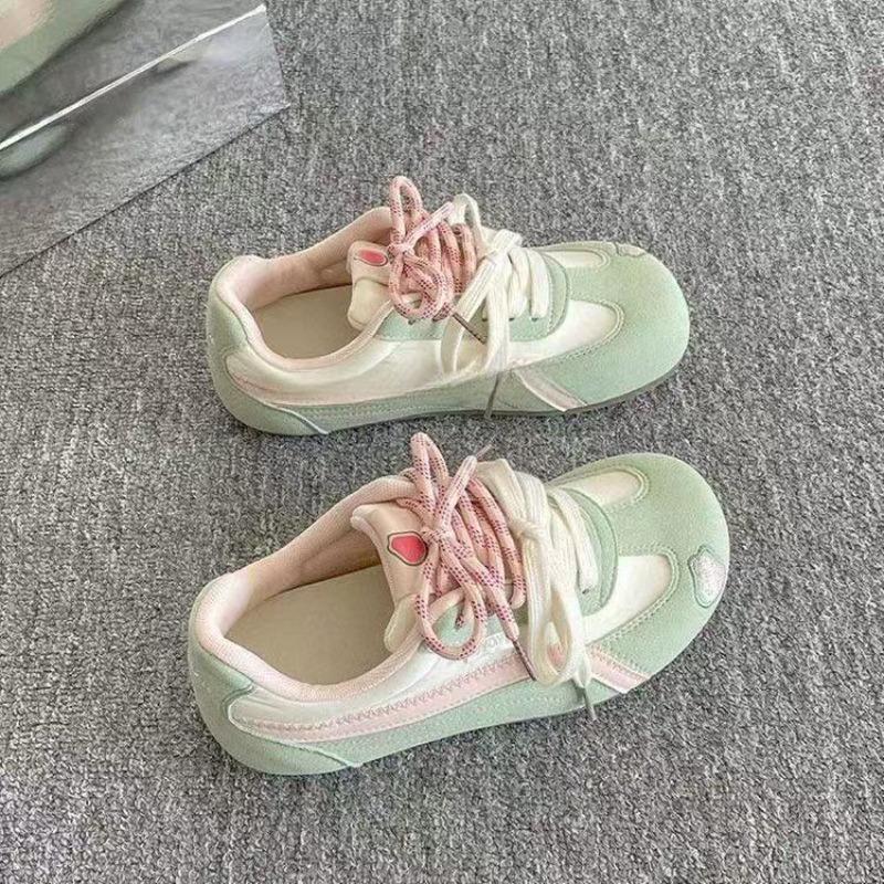 

Новая весенне-летняя модная повседневная обувь, универсальная шнуровка, дышащая сетка, удобная студенческая спортивная женская обувь 40 зелёный