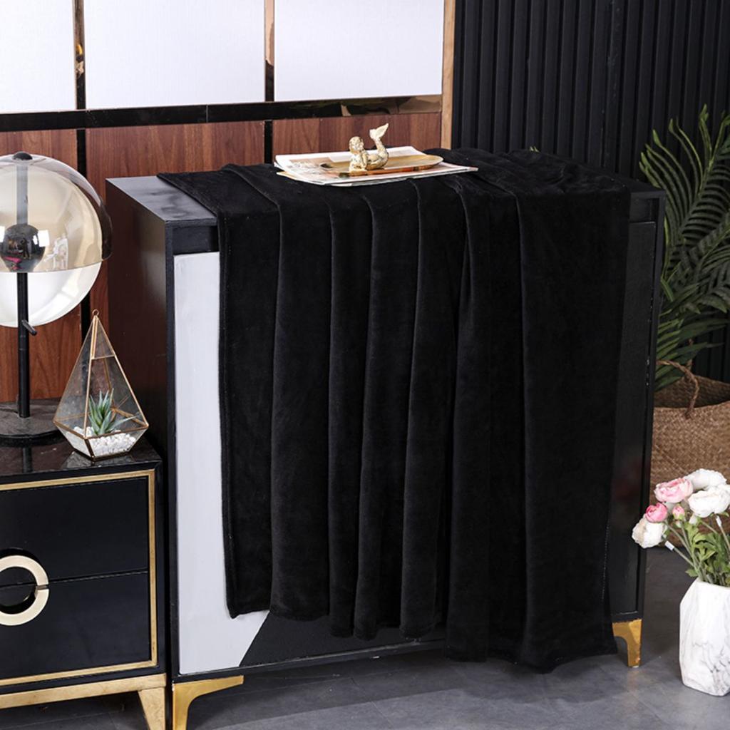 Solid Color Blanket with Thickened Fleece Suitable for All Seasons Machine Washable