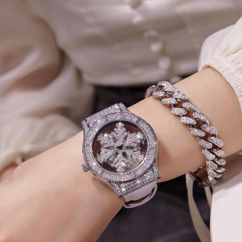 Pentagram Neuankunft Damen Glücksbringer Volldiamant Luxusuhr - Elegante und Authentische Damenuhr.
