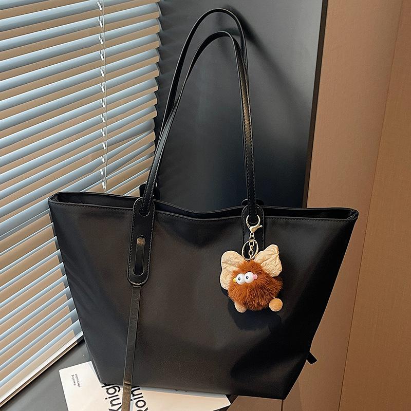 High-value Tote Bag Women's Large-capacity New Simple Casual Shoulder Bag Textured Commuter Underarm Bag