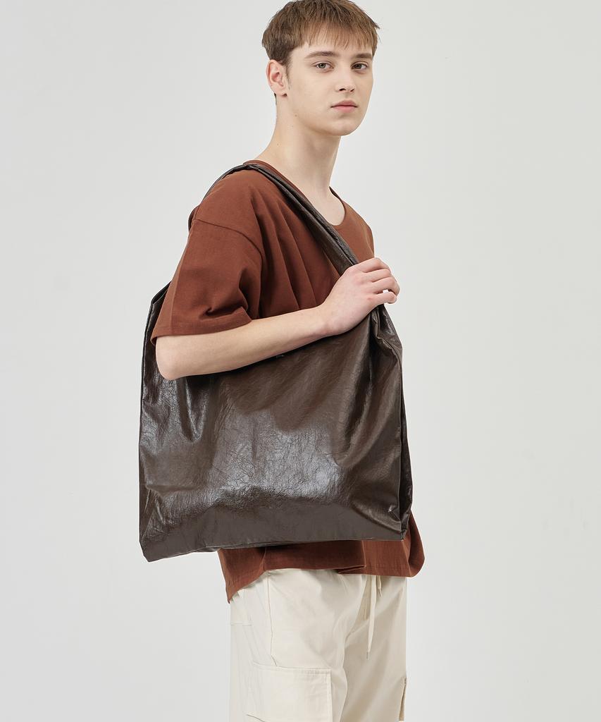 The-Abon Crown Crack Shoulder Bag Ivory