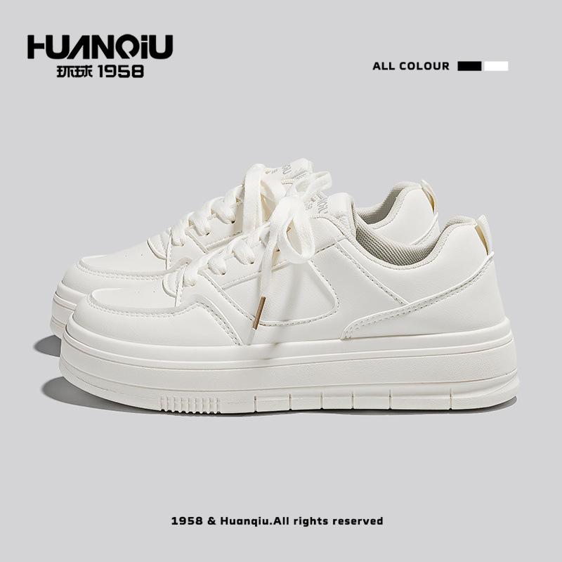 Global platform spring and summer 22 new couple board shoes casual injection molding solid color non-slip 35