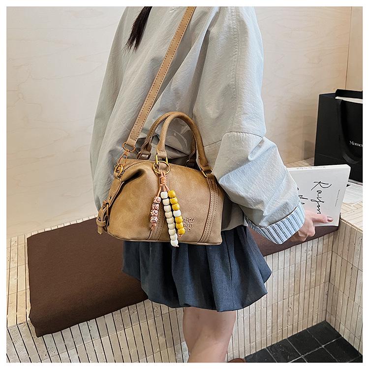 2025 Retro Minimalist Women's Crossbody Commuter Bag - Versatile, Fashionable, Casual Pillow Handbag