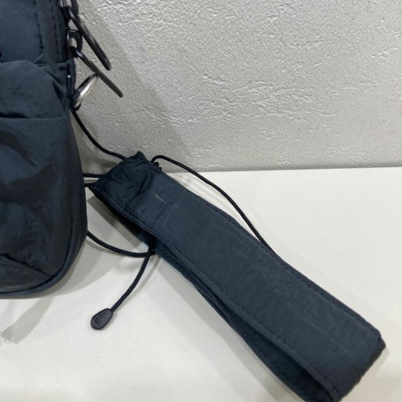 New Balance Glossy Ribbon Mini Crossbody Bag Nbgcefw702 Black