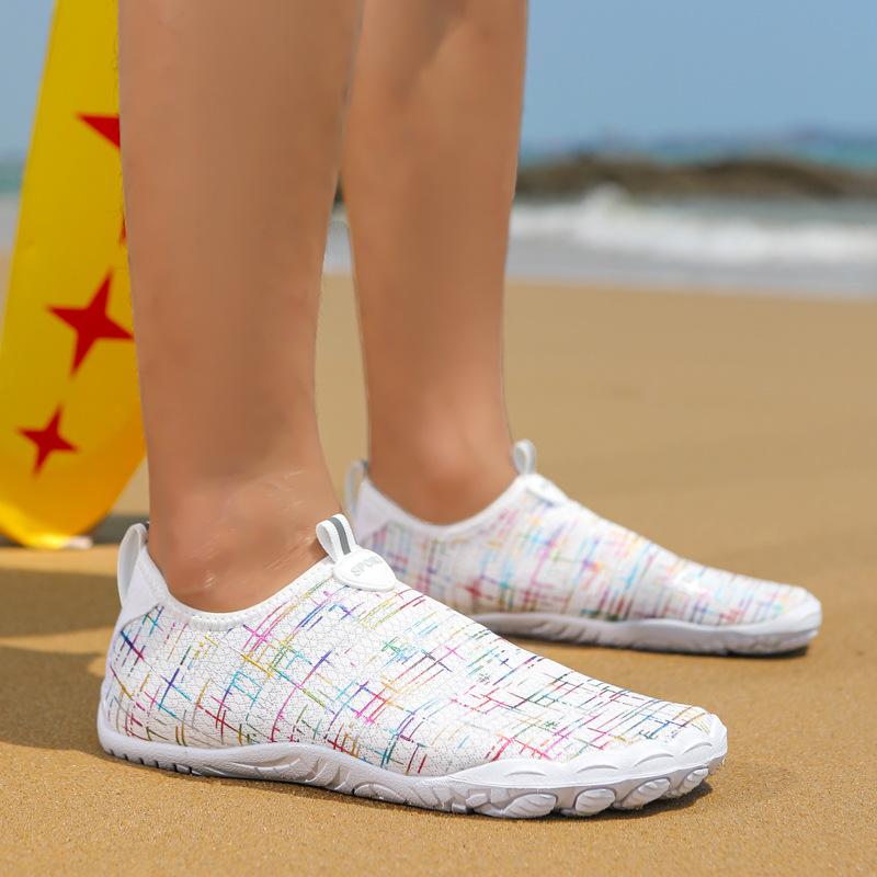 

New beach swimming shoes wading shoes outdoor wading shoes yoga fitness creek walking shoes hiking shoes 46